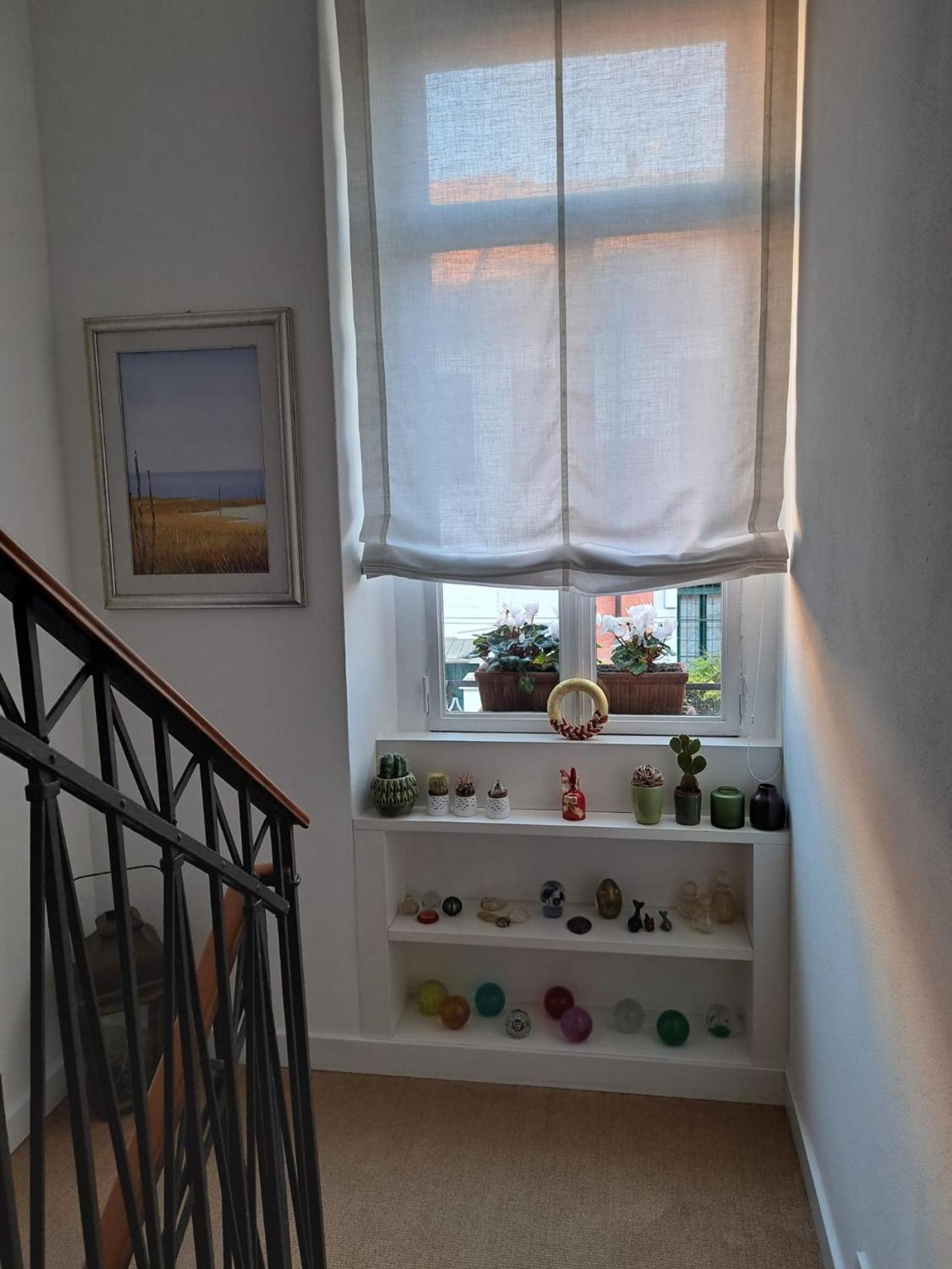 Casa Mari - Free Secure Parking, Breakfast, Private Bathroom, Wifi, Garden, Aircon, 3 Min Walk To Metro And Train Station Milan Exterior photo